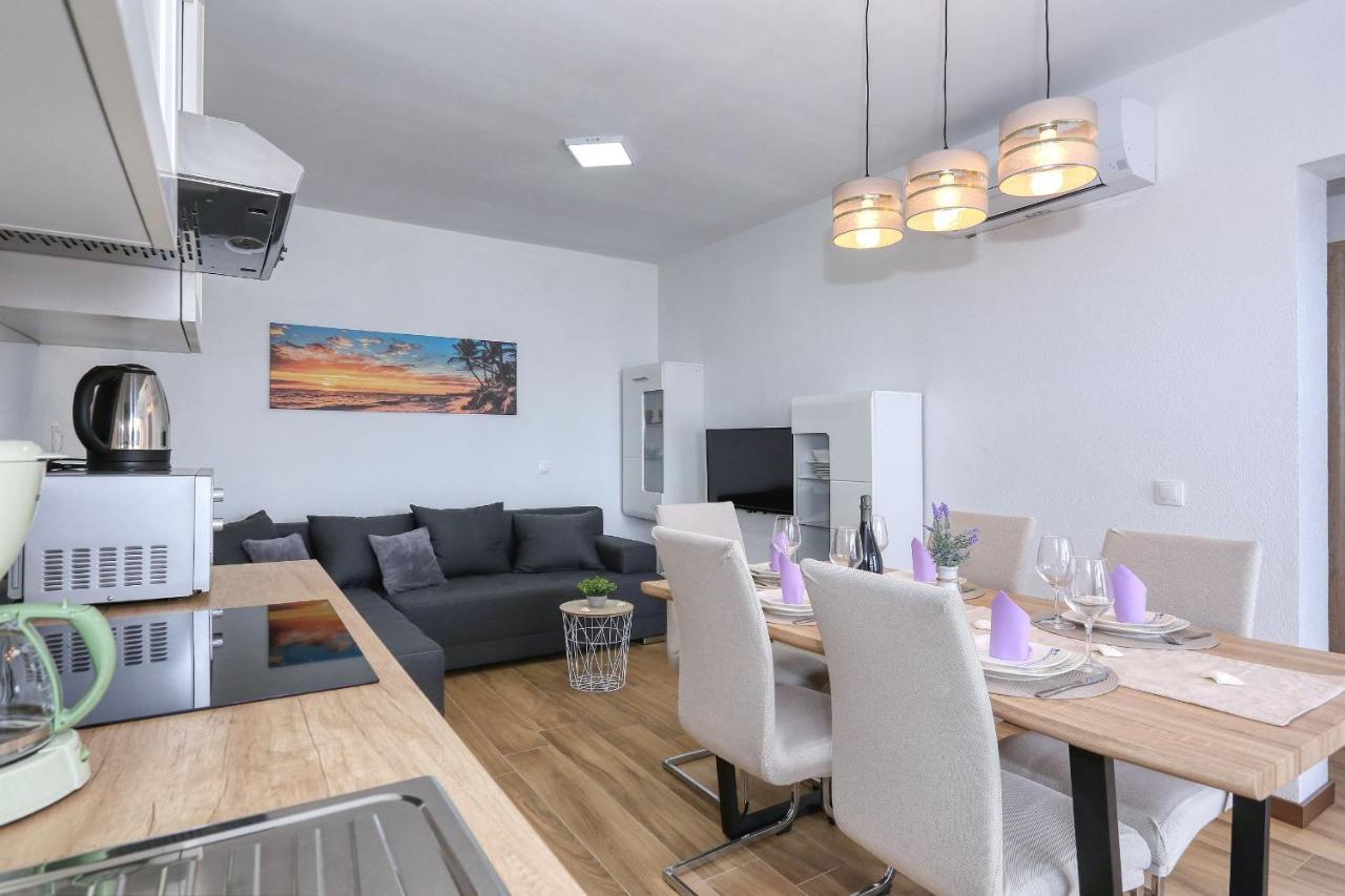 Apartments Poljak Ртина Екстериор снимка