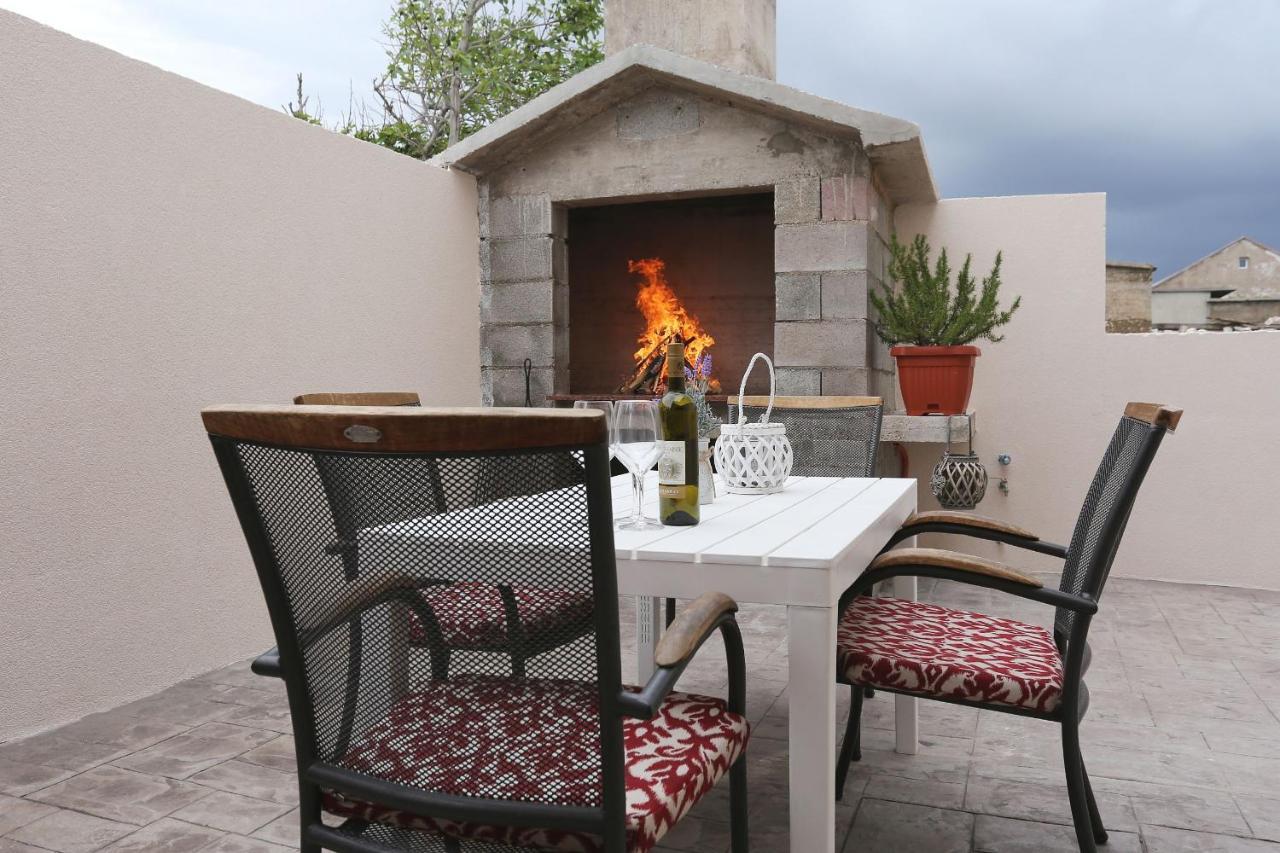 Apartments Poljak Ртина Екстериор снимка