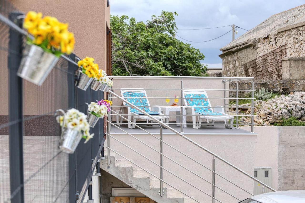 Apartments Poljak Ртина Екстериор снимка