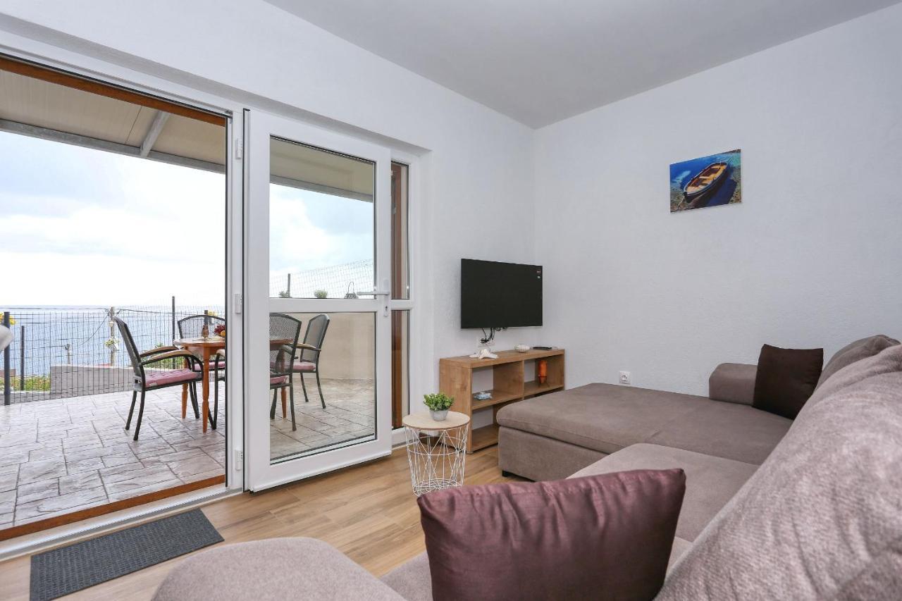 Apartments Poljak Ртина Екстериор снимка