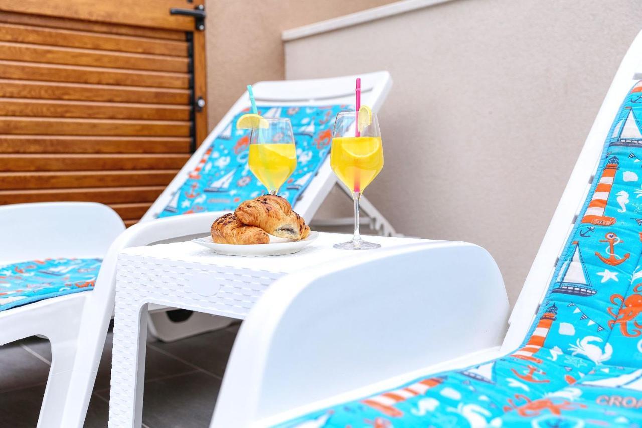 Apartments Poljak Ртина Екстериор снимка