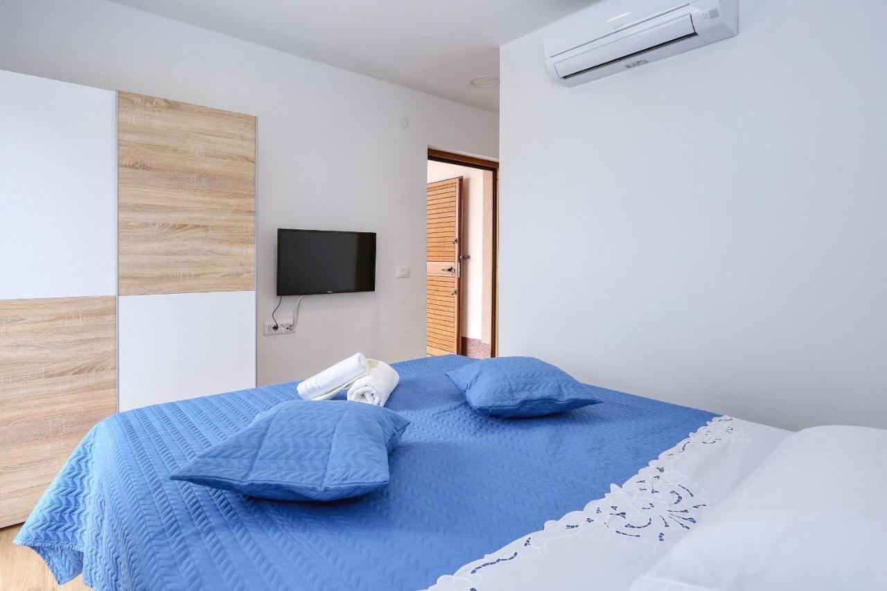 Apartments Poljak Ртина Екстериор снимка